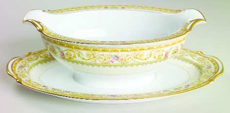 Lebrun Gravy Boat with Attached Underplate