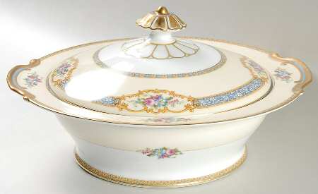 Lenore Round Covered Vegetable