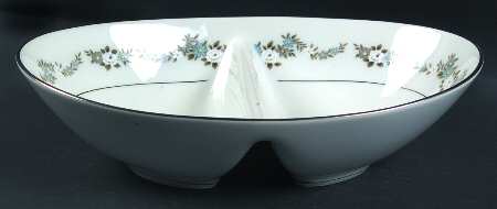 Leonore 10" Oval Divided Vegetable Bowl