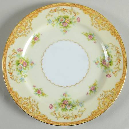 Leona Salad Plate