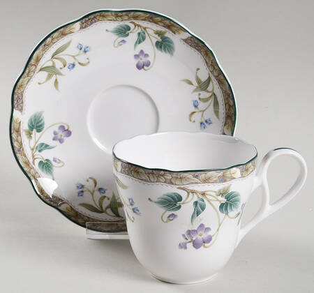 Le Parc Flat Cup & Saucer Set