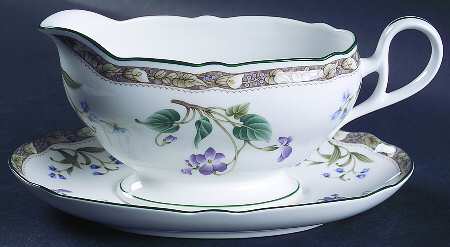 Le Parc Gravy Boat & Underplate (Relish/Butter)