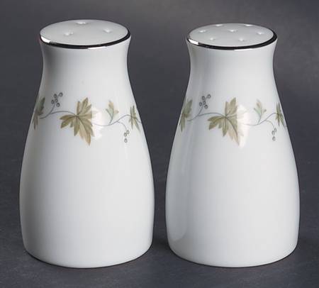Lexington Salt & Pepper Set
