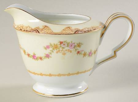 Lilac Creamer
