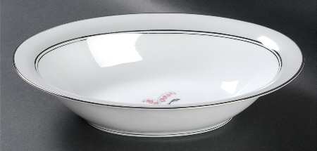 Lilybell 10" Oval Vegetable Bowl