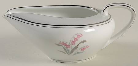 Lilybell Creamer