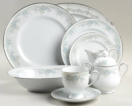 Limerick 45 Piece Starter Set by Noritake