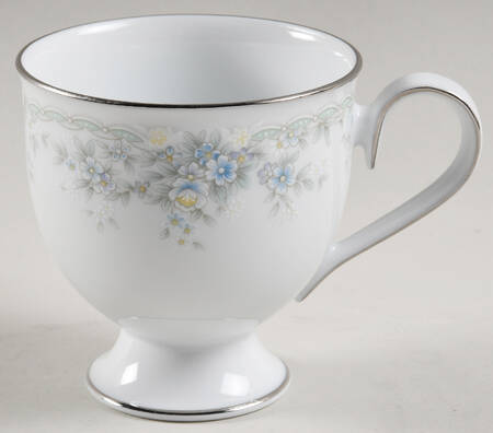 Limerick Footed Cup