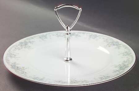 Limerick Round Serving Plate with Handle (DP)