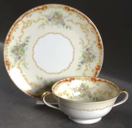 Linden Footed Cream Soup Bowl & Saucer Set