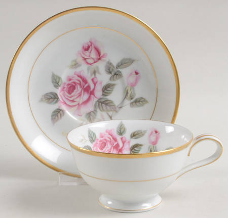Lindrose Footed Cup & Saucer Set