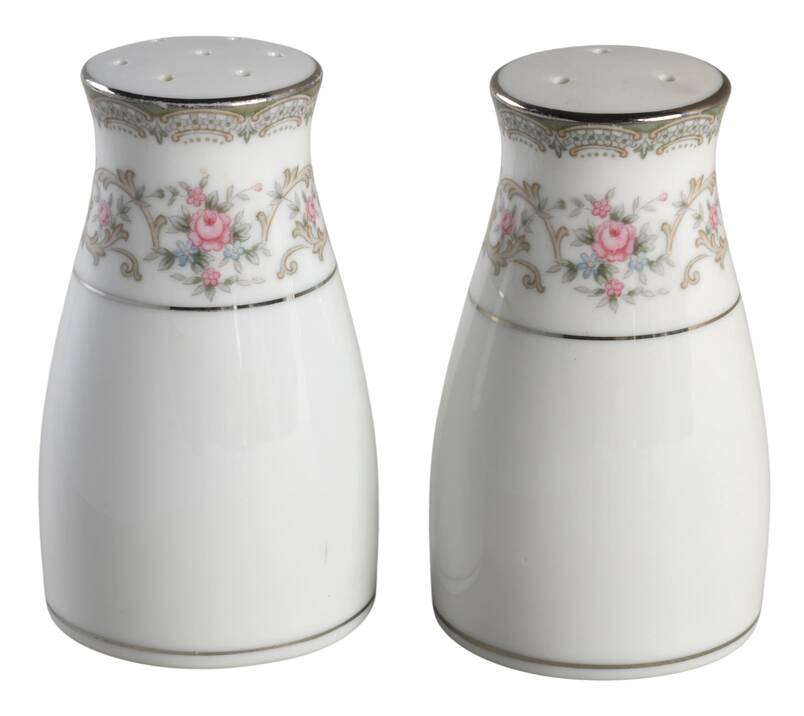 Lindsay Salt & Pepper Set