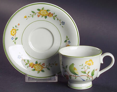 Lineage Footed Demitasse Cup & Saucer Set