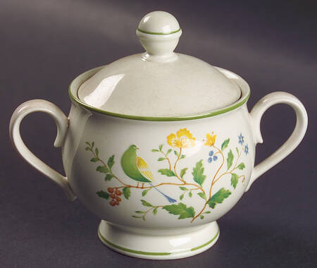 Lineage Sugar Bowl & Lid