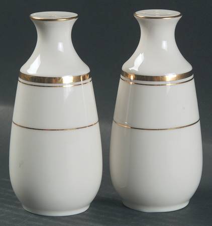 Linton Salt & Pepper Set