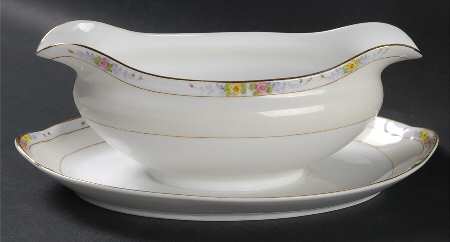 The Linwood Gravy Boat with Attached Underplate