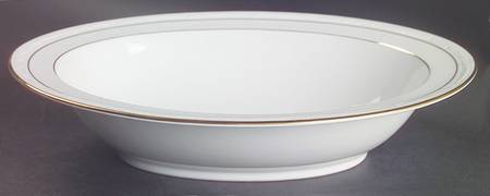 Lockleigh 11" Oval Vegetable Bowl