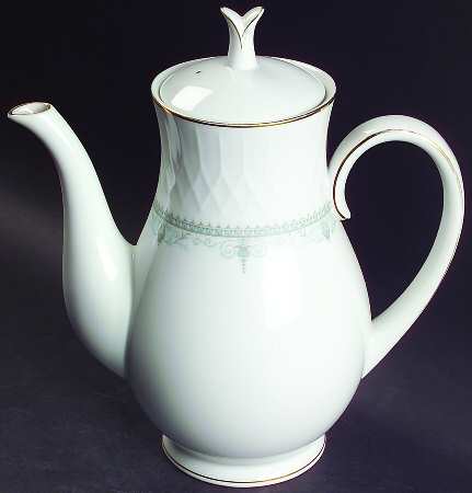 Lorenzo Coffee Pot & Lid