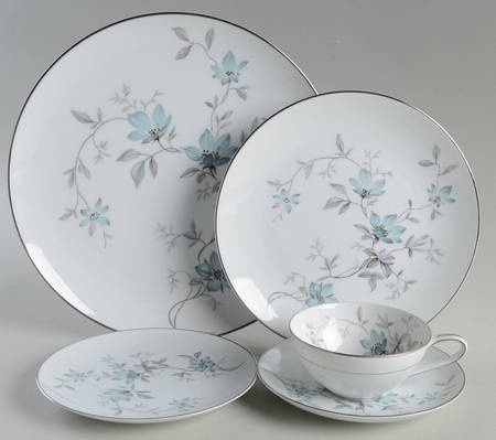 Lorene 5 Piece Place Setting
