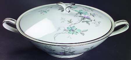 Lorene Round Covered Vegetable