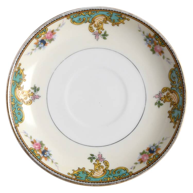 Lorenzo (No #) Saucer