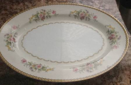 Lorina 13" Oval Serving Platter