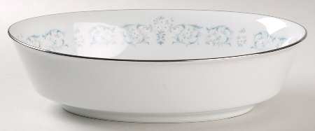 Lorraine 9" Oval Vegetable Bowl