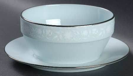 Love Song Gravy Boat with Attached Underplate