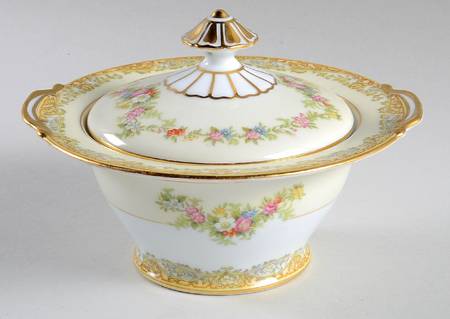 Loyalo Sugar Bowl & Lid