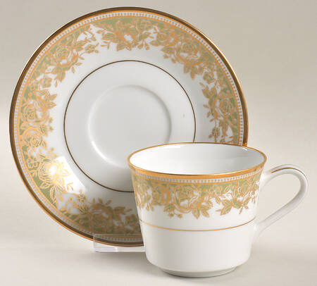 Lucerne Footed Cup & Saucer Set
