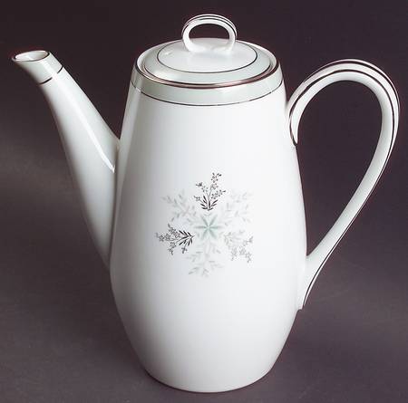 Lucille Small Coffee Pot & Lid