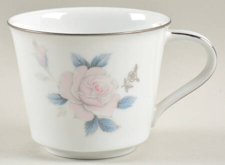 Lucia Flat Cup