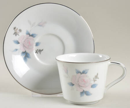 Lucia Flat Cup & Saucer Set