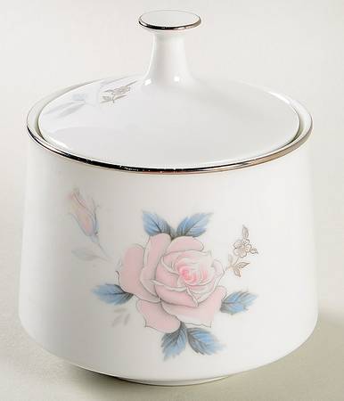 Lucia Sugar Bowl & Lid