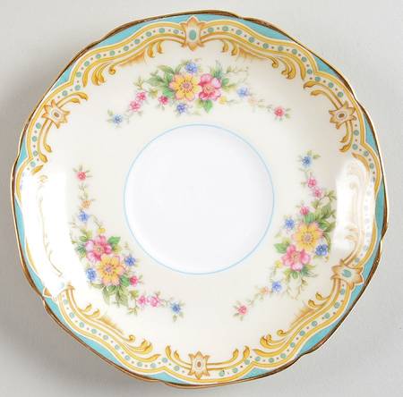 Lucine Saucer