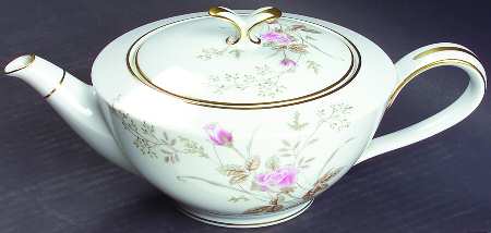 Luise Teapot & Lid