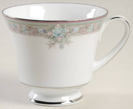 Lunceford Footed Cup by Noritake