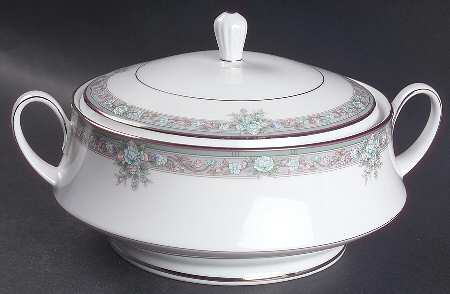 Lunceford Round Covered Vegetable by Noritake
