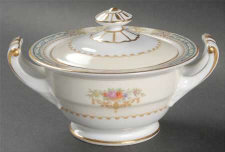 Lurline Sugar Bowl & Lid