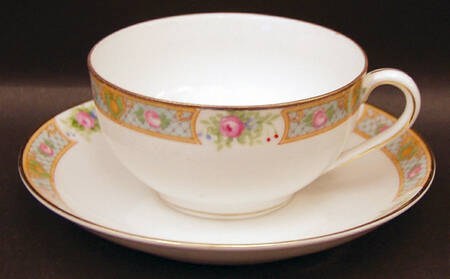 The Luzon Flat Cup & Saucer Set