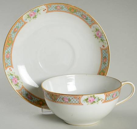 The Luzon Flat Cup & Saucer Set