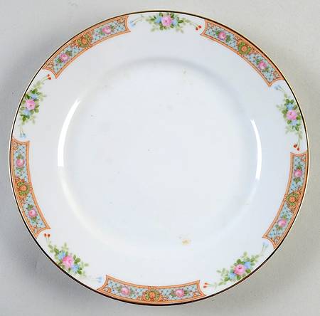 The Luzon Luncheon Plate
