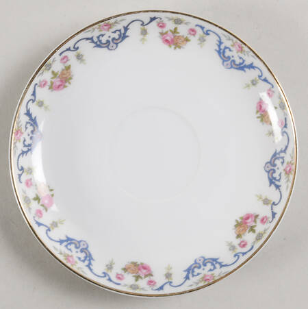 Luzano, The Saucer