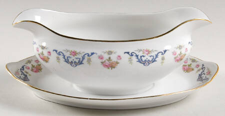Luzano, The Gravy Boat with Attached Underplate
