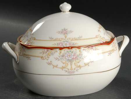 Lyndhurst Oval Covered Vegetable