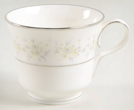 Lyric (9570) Footed Cup