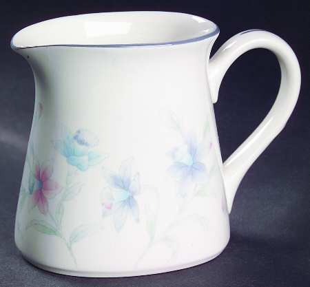 May Breeze Creamer