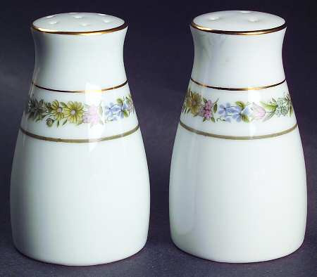 Macon Salt & Pepper Set