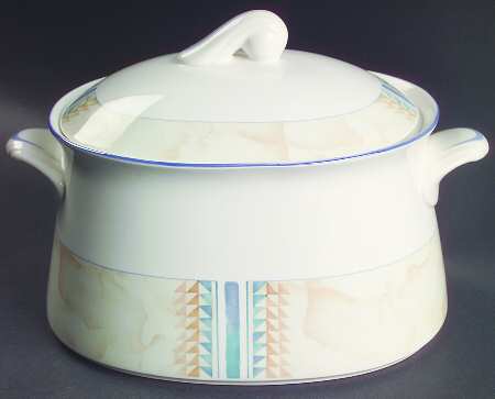 Marble Canyon Oval Covered Vegetable