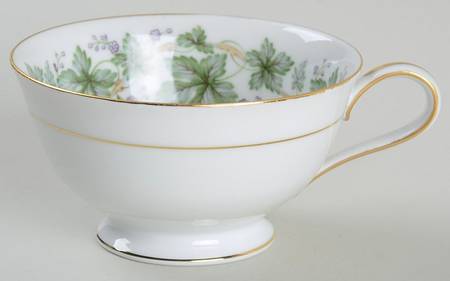 Madera (Gold Trim) Footed Cup